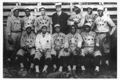 Cuban Stars circa 1918 with Cristobal Torriente